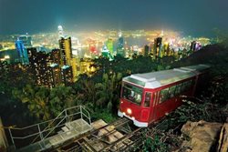 قله ویکتوریا | بام هنگ کنگ با دیدی 360 درجه
