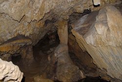 غار مغان| جاذبه ای طبیعی ماورای تصور بشر