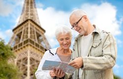توصیه هایی برای سفر با سالمندان | سفری امن و آسوده با بزرگترها