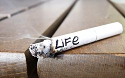 سینوزیت در سیگاری ها | بهبود مشکل سینوسی ها با ترک کردن سیگار