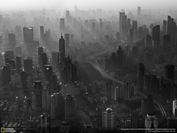 عکس منتخب نشنال جئوگرافیک | شهر مه آلود