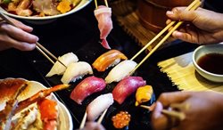 بهترین رستوران های توکیو و لذت امتحان غذاهای متفاوت
