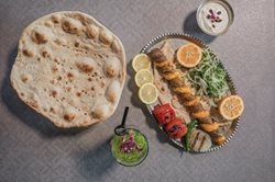 رستوران رست | تجربه ای خوشمزه در بالاترین ارتفاع از تهران