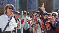 میزبانی سالانه ایران از دو میلیون گردشگر چینی