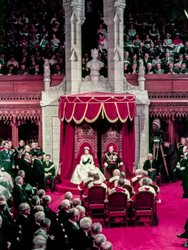 جلسه ملکه الیزابت دوم | نشنال جئوگرافیک