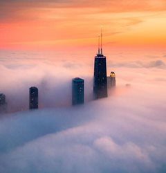 نصف اهالی شیکاگو بالای ابرها سکونت دارند