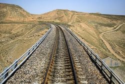 راه آهن بستان آباد - میانه افتتاح شد | گامی مهم در پیشرفت کشور