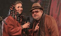 اکبر عبدی در کنار همسرش