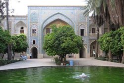 مدرسه تاریخی شیراز خان + تصاویر