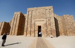 بازگشایی قدیمی ترین هرم مصر پس از بازسازی + تصاویر