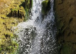آبشار جندق + تصاویر