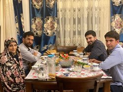 افطاری متفاوت وزیر جوان و همسرش با دو مهمان + عکس