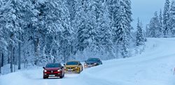 آشنایی کوتاه با نکات رانندگی در برف و یخ