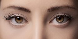 اینفوگرافی؛ 5 توصیه برای بهداشت چشم ها در دوران کرونا