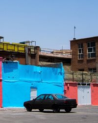 رنگ پاشی بر دیوارهای دروازه غار تهران + عکسها