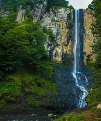 آبشار لاتون گیلان | ارتفاعی به بلندای آسمان