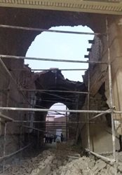 تیموری نبودن سقف ریخته شده بنای تیموری میبد