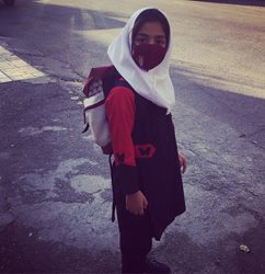 آرزو افشار دخترش را راهی مدرسه کرد + عکسها