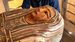 اعلام کشف 14 تابوت 2500 ساله در مصر
