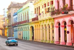 کاهش قابل توجه گردشگران در کوبا