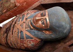 اعلام کشف مجموعه جدید تابوت های باستانی در مصر