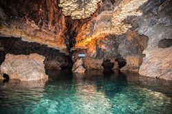 غار آبی دانیال مازندران | ملاقات با خفاش های خواب آلود