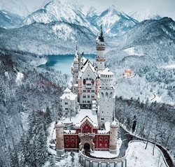 زمستان رویایی در قلعه تاریخی آلمان + عکس