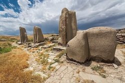 تپه باستانی حسنلو؛ گنجینه ای از تمدن 6 هزار ساله ایران