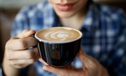 نخوردن قهوه چه آثاری بر پوست دارد؟
