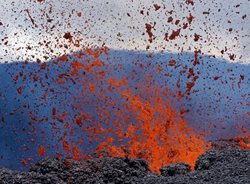 فعالیت آتشفشان ها در سال 2020 + عکسها
