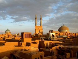 راهنمای سفر به شهر یزد برای ایام نوروز؛ اولین شهر خشتی جهان