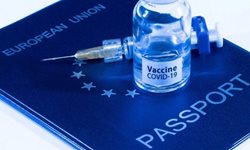 آیا گذرنامه های واکسن راهکاری برای گردشگری ایمن هستند؟