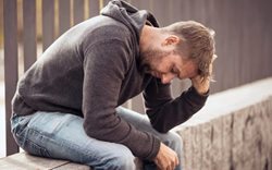علائم و نشانه های افسردگی در مردان