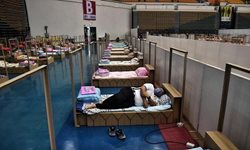 بیمارستان صحرایی در حومه بانکوک برای بیماران کرونایی + عکس