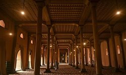 مسجد جامع سرینگر در هند + عکس