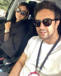 دور دور شاهرخ استخری و همسرش + عکس