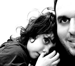 عکسی از محمد حسین مهدویان و دخترش