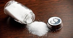 7 عارضه مصرف نمک