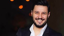 جواد عزتی؛ یک ستاره کامل در بازیگری + عکس