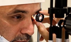 کلینیک فوق تخصصی چشم پزشکی نور در شهر ری + عکسها