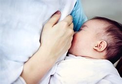 شیر مادران واکسینه شده در برابر کرونا حاوی آنتی بادی است