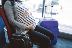 آشنایی با نکات مهم درباره سفر در دوران بارداری