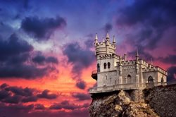 قلعه آشیانه پرستو؛ قلعه ای دیدنی در شبه جزیره کریمه
