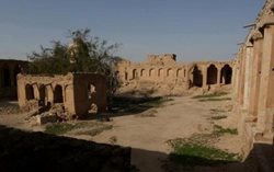 قلعه آقا خان لیراوی نیاز فوری به مرمت و بازسازی دارد