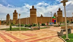 شهر نجف آباد با نام شهر علم و ایثار شناخته شده است