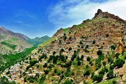 مراتب ثبت ملی 5 اثر فرهنگی تاریخی به استاندار کردستان ابلاغ شد