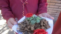 قرمه غذای سنتی قوم ترکمن در خراسان شمالی است