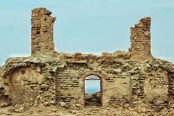 آسیب جدی بارندگی ها و سیل اخیر به آثار باستانی و تاریخی روستای تیس