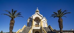 هایگاشن مجموعه ویژه ارامنه کاتولیک با بناهای زیبا در رویان است