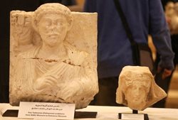مجموعه ای از آثار تاریخی متعلق به شهر باستانی پالمیرا به سوریه برگشت